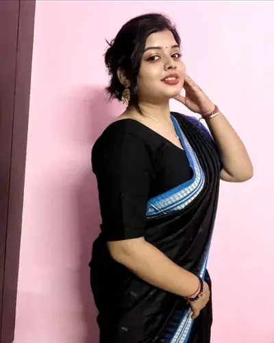 Call Girl in Tizit