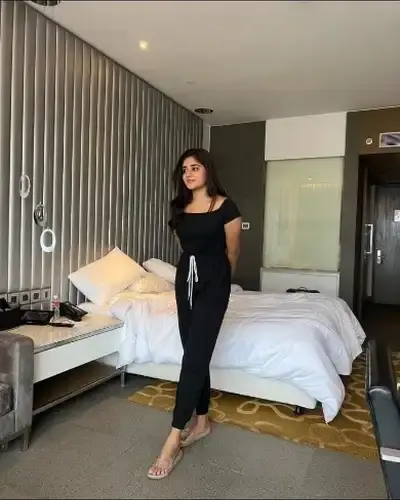 Call Girls Service in Tizit